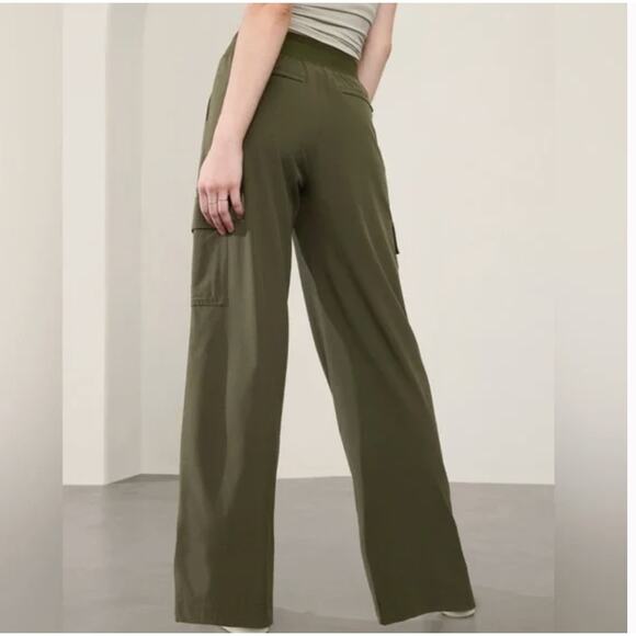 ATHLETA Brooklyn Heights Aspen Green Cargo Pants - Picture 8 of 8